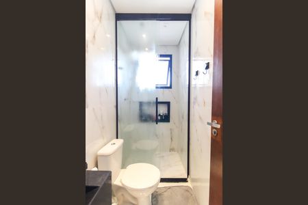Casa para alugar com 120m², 2 quartos e 2 vagas Casa para alugar com 120m², 2 quartos e 2 vagasBanheiro da Suíte 1