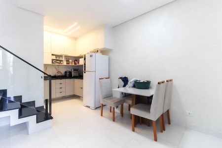 Casa para alugar com 120m², 2 quartos e 2 vagas Casa para alugar com 120m², 2 quartos e 2 vagasCozinha