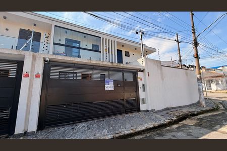 Casa para alugar com 120m², 2 quartos e 2 vagas Casa para alugar com 120m², 2 quartos e 2 vagasPlaca
