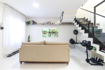 Sala de casa à venda com 2 quartos, 120m² em Vila Brasil, São Paulo