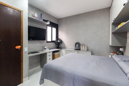 Casa para alugar com 120m², 2 quartos e 2 vagas Casa para alugar com 120m², 2 quartos e 2 vagasSuíte 1