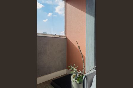 Apartamento à venda com 60m², 2 quartos e 2 vagasVaranda