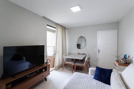 Apartamento à venda com 52m², 2 quartos e 2 vagas Apartamento à venda com 52m², 2 quartos e 2 vagasSala