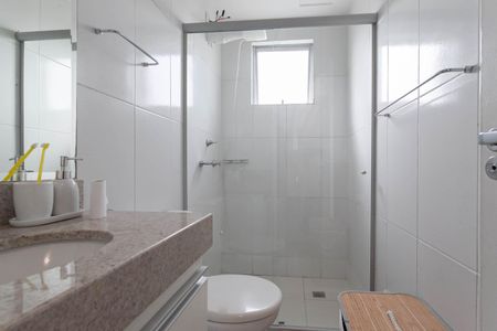 Apartamento à venda com 52m², 2 quartos e 2 vagas Apartamento à venda com 52m², 2 quartos e 2 vagasBanheiro social