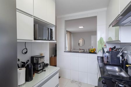 Apartamento à venda com 52m², 2 quartos e 2 vagas Apartamento à venda com 52m², 2 quartos e 2 vagasCozinha e Área de Serviço
