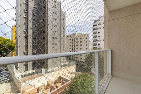 Apartamento à venda com 74m², 2 quartos e 2 vagas Apartamento à venda com 74m², 2 quartos e 2 vagasVaranda