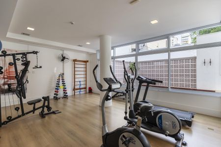 Apartamento à venda com 74m², 2 quartos e 2 vagas Apartamento à venda com 74m², 2 quartos e 2 vagasAcademia
