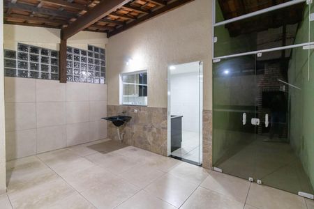 Casa de condomínio para alugar com 100m², 2 quartos e 3 vagas Casa de condomínio para alugar com 100m², 2 quartos e 3 vagasQuintal