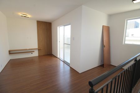 Apartamento para alugar com 107m², 2 quartos e 2 vagasCobertura Sala