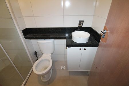 Apartamento para alugar com 107m², 2 quartos e 2 vagasBanheiro