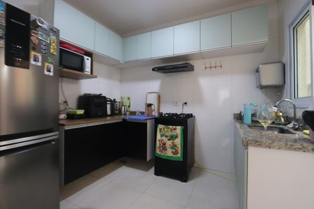 Casa de condomínio para alugar com 61m², 2 quartos e 1 vagaCozinha