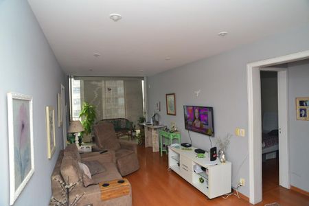 Sala de apartamento à venda com 1 quarto, 70m² em Barra da Tijuca, Rio de Janeiro