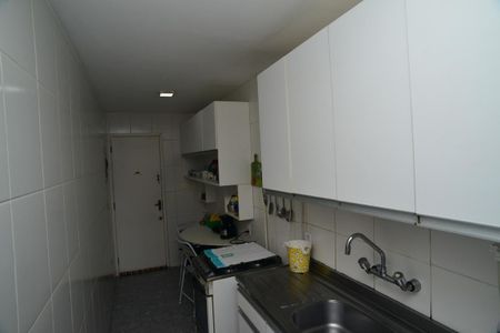Apartamento à venda com 70m², 1 quarto e 1 vagaCozinha