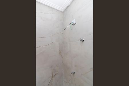 Casa de condomínio à venda com 53m², 2 quartos e 1 vaga Casa de condomínio à venda com 53m², 2 quartos e 1 vagaBanheiro da Suíte 2