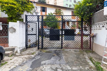 Casa de condomínio à venda com 53m², 2 quartos e 1 vaga Casa de condomínio à venda com 53m², 2 quartos e 1 vagaFachada