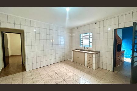 Casa para alugar com 58m², 2 quartos e sem vaga Casa para alugar com 58m², 2 quartos e sem vagaCozinha