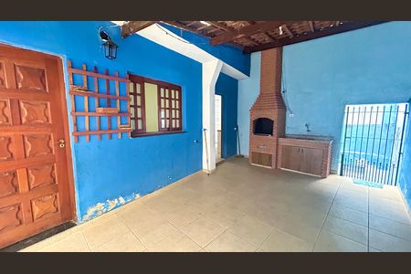 Casa para alugar com 58m², 2 quartos e sem vaga Casa para alugar com 58m², 2 quartos e sem vagaQuintal