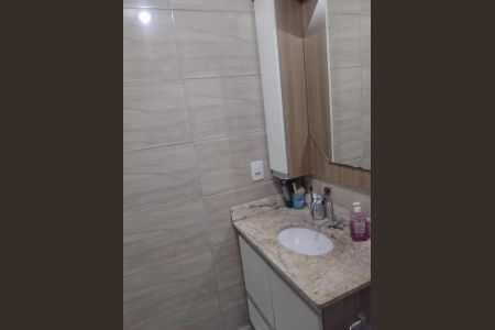 Banheiro de apartamento à venda com 2 quartos, 52m² em Bela Vista, São Paulo