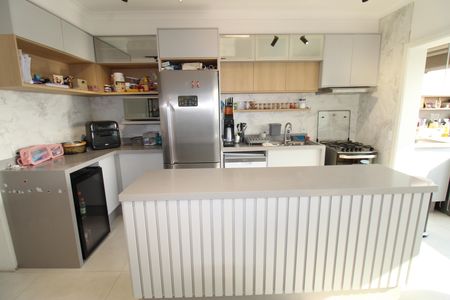 Apartamento para alugar com 75m², 2 quartos e 2 vagasCozinha