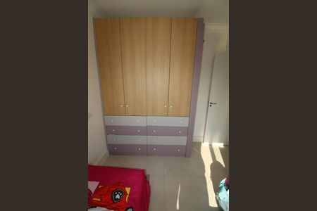 Apartamento para alugar com 75m², 2 quartos e 2 vagasQuarto