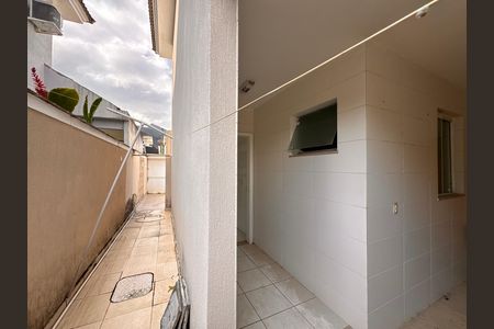 Casa de condomínio para alugar com 300m², 4 quartos e 3 vagas Casa de condomínio para alugar com 300m², 4 quartos e 3 vagasÁrea de Serviço