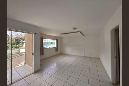 Casa de condomínio para alugar com 300m², 4 quartos e 3 vagas Casa de condomínio para alugar com 300m², 4 quartos e 3 vagasSuíte 1