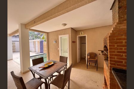 Casa de condomínio para alugar com 300m², 4 quartos e 3 vagas Casa de condomínio para alugar com 300m², 4 quartos e 3 vagasÁrea externa
