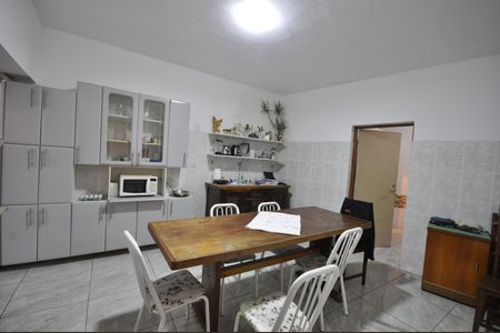 Casa à venda com 320m², 4 quartos e 1 vagaCopa