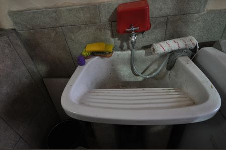 Casa à venda com 320m², 4 quartos e 1 vagaÁrea de Serviço