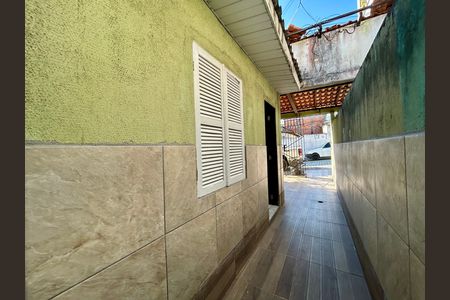 Casa para alugar com 45m², 2 quartos e 1 vaga Casa para alugar com 45m², 2 quartos e 1 vagaÁrea de Serviço