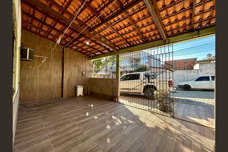 Casa para alugar com 45m², 2 quartos e 1 vaga Casa para alugar com 45m², 2 quartos e 1 vagaGaragem