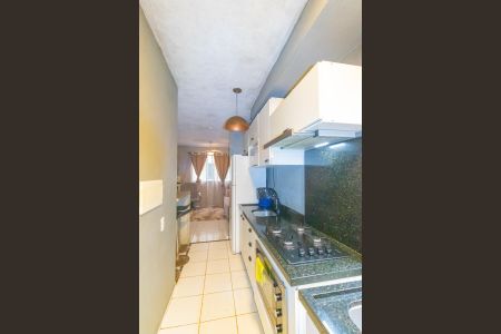 Apartamento à venda com 42m², 2 quartos e 1 vaga Apartamento à venda com 42m², 2 quartos e 1 vagaCozinha e Área de Serviço