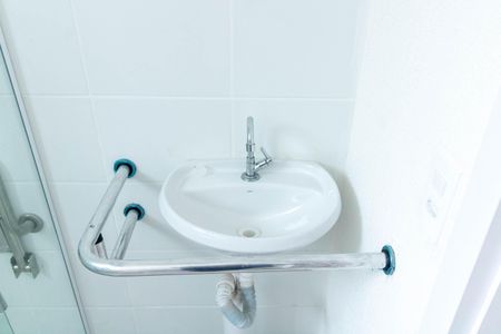 Apartamento para alugar com 46m², 2 quartos e 1 vaga Apartamento para alugar com 46m², 2 quartos e 1 vagaBanheiro