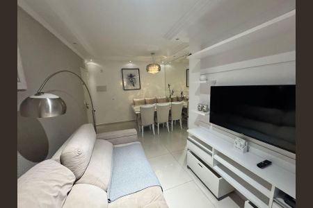 Apartamento à venda com 54m², 2 quartos e 1 vaga Apartamento à venda com 54m², 2 quartos e 1 vagaSala