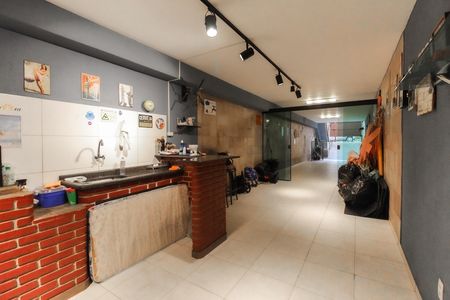 Casa à venda com 133m², 3 quartos e 3 vagas Casa à venda com 133m², 3 quartos e 3 vagasÁrea Churrasqueira