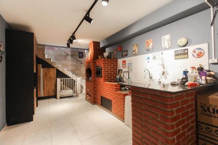 Casa à venda com 133m², 3 quartos e 3 vagas Casa à venda com 133m², 3 quartos e 3 vagasÁrea Churrasqueira