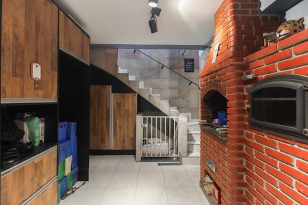 Casa à venda com 133m², 3 quartos e 3 vagas Casa à venda com 133m², 3 quartos e 3 vagasÁrea Churrasqueira