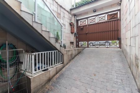 Casa à venda com 133m², 3 quartos e 3 vagas Casa à venda com 133m², 3 quartos e 3 vagasGaragem