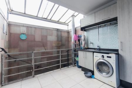Casa à venda com 133m², 3 quartos e 3 vagas Casa à venda com 133m², 3 quartos e 3 vagasÁrea de Serviço