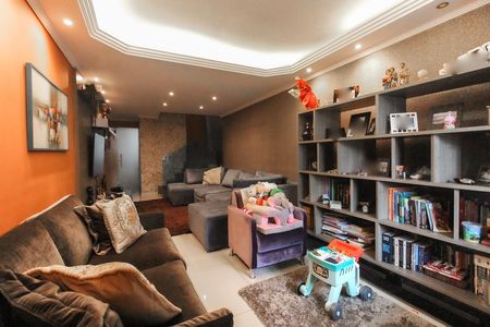 Casa à venda com 133m², 3 quartos e 3 vagas Casa à venda com 133m², 3 quartos e 3 vagasSala