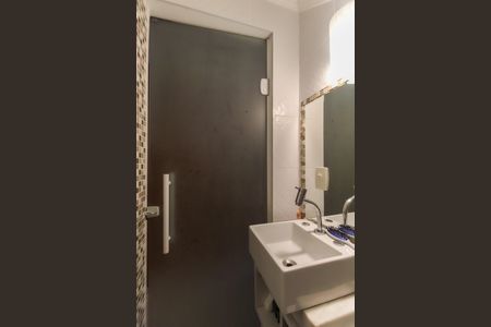 Casa à venda com 133m², 3 quartos e 3 vagas Casa à venda com 133m², 3 quartos e 3 vagasLavabo