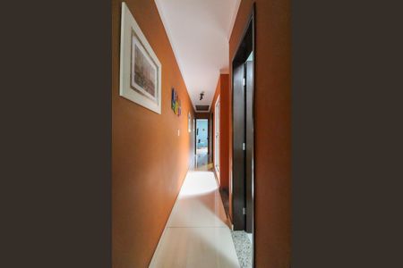 Casa à venda com 133m², 3 quartos e 3 vagas Casa à venda com 133m², 3 quartos e 3 vagasCorredor