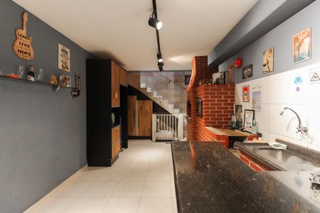 Casa à venda com 133m², 3 quartos e 3 vagas Casa à venda com 133m², 3 quartos e 3 vagasÁrea Churrasqueira