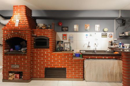 Casa à venda com 133m², 3 quartos e 3 vagas Casa à venda com 133m², 3 quartos e 3 vagasÁrea Churrasqueira