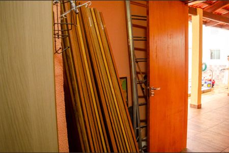 Casa à venda com 560m², 5 quartos e 2 vagas