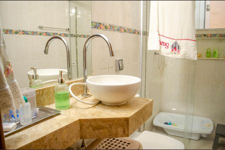Casa à venda com 560m², 5 quartos e 2 vagas