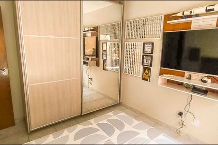 Casa à venda com 560m², 5 quartos e 2 vagas