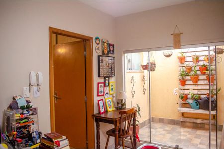 Casa à venda com 560m², 5 quartos e 2 vagas