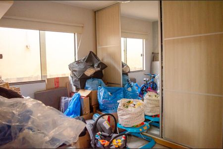 Casa à venda com 560m², 5 quartos e 2 vagas