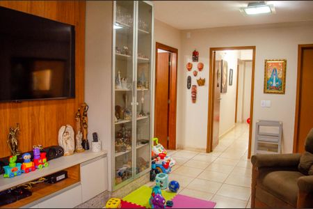 Casa à venda com 560m², 5 quartos e 2 vagas